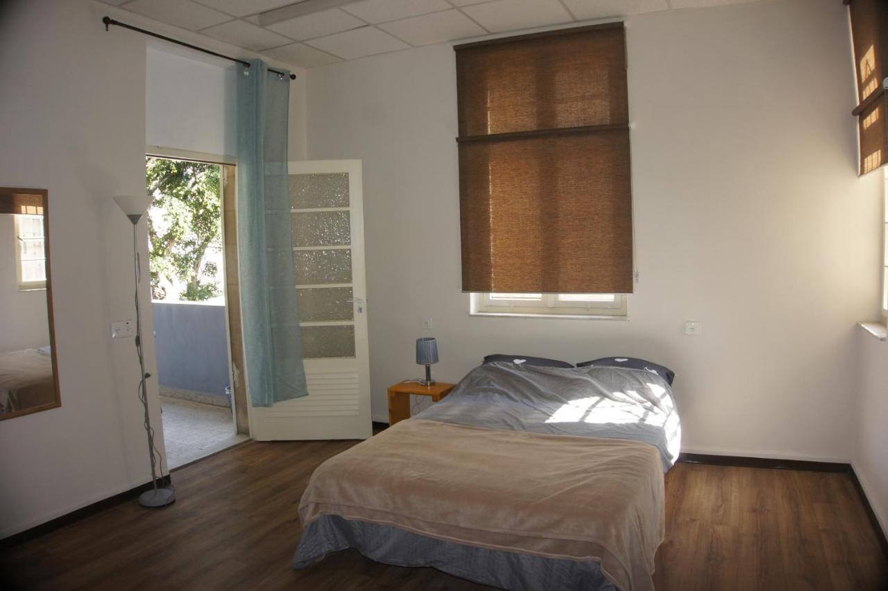 City Hall Hostel Haifa Eksteriør billede