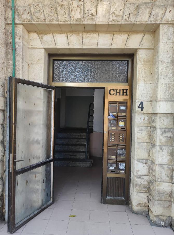City Hall Hostel Haifa Eksteriør billede